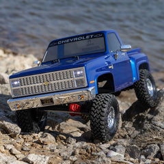 SCX10 III Base Camp 1982 Chevy K10 1/10 4X4 Crawler RTR Blue